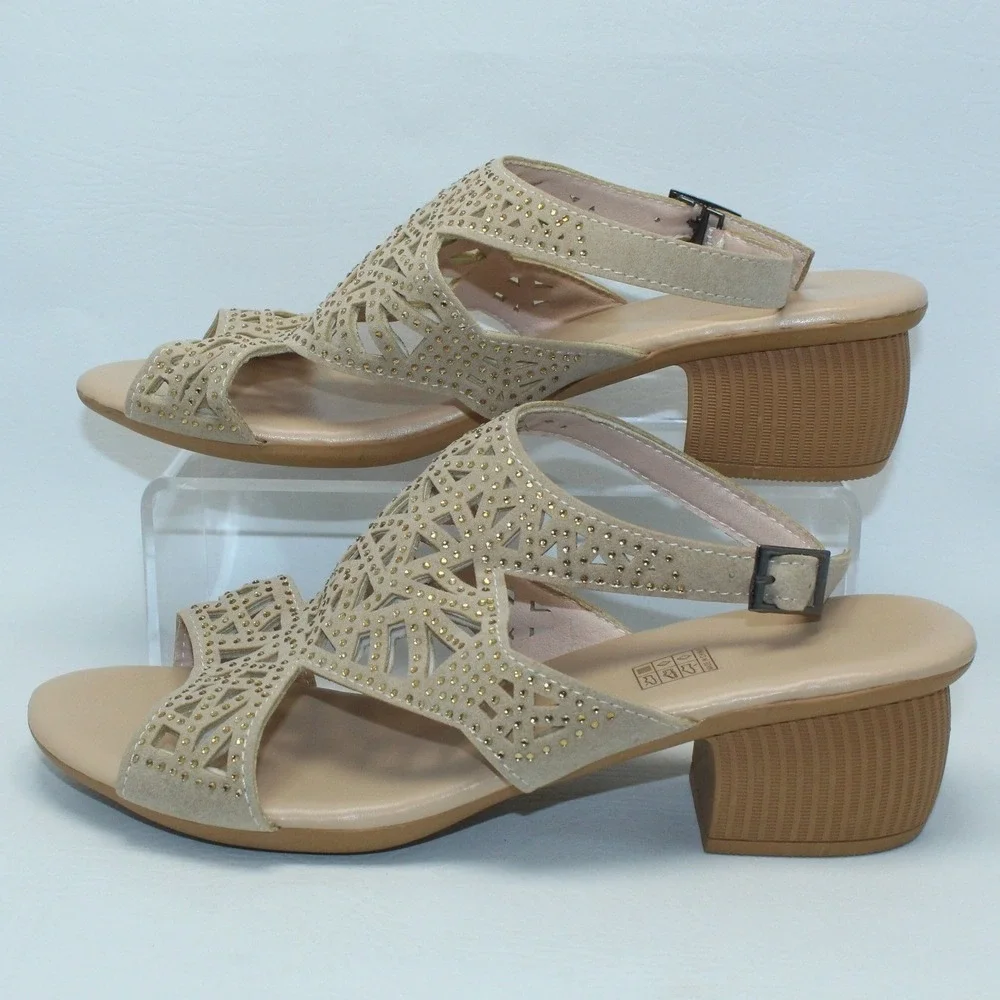 Cove Tan Laser Cut Rhinestone Block Heel Slingback Sandals Women's‎ Size 9 / 40